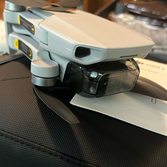 DJI mini 2 fly more combo